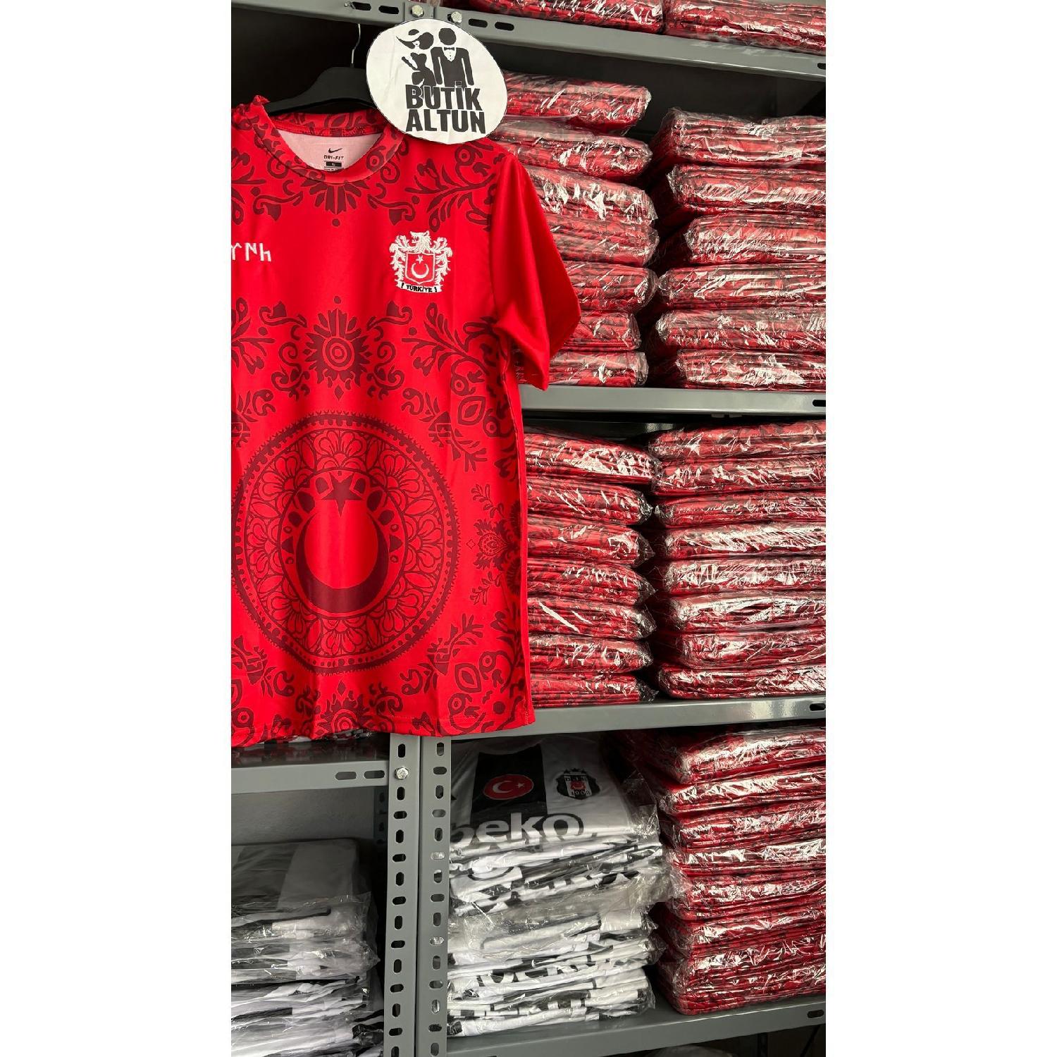 

Trkiye National Team Bozkurt Special Design S красный