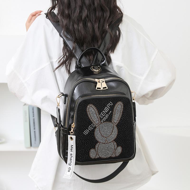 Schoolbag1011 new cartoon bear backpack female Korean version cute hot diamond large capacity backpack soft leather casual travel bag