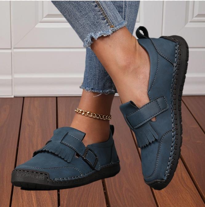 New Women Handmade Leather Shoes Comfortable Slip On Loafers Women Leather Shoes Moccasins Walking Shoes Summer Direct Sales