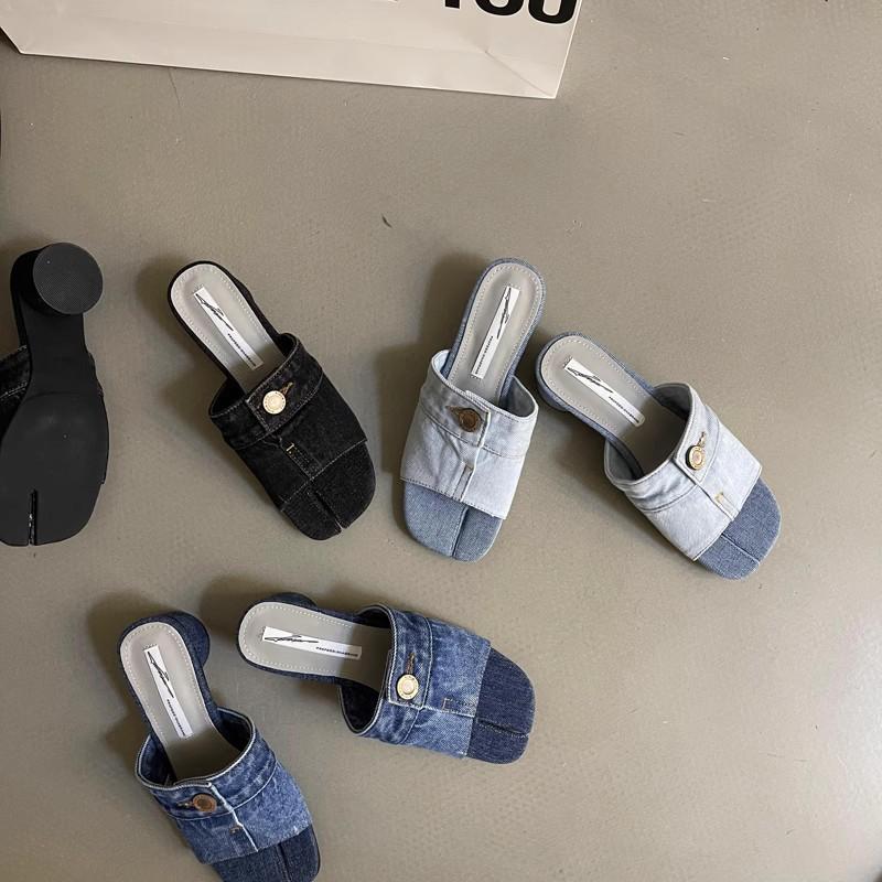 Summer Design Sensation Small Crowd Thick Heel Slippers Fashion Retro Denim High Heel Slippers Women Shoes Pig Feet Slipper