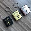 3Pcs Tasche Miniatur Buch Schlüsselanhänger Mini Buch Bibel Christian Schlüsselanhänger für Kirche Souvenir Geschenke Tasche Anhänger