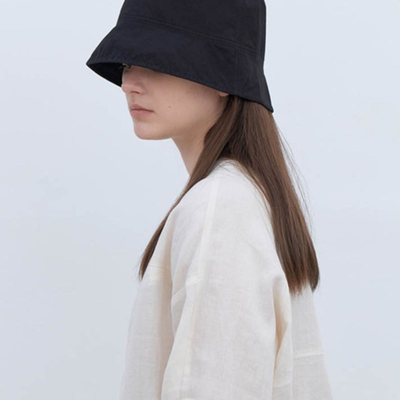 

Хлопковая панама AYU-черная ONE FREE