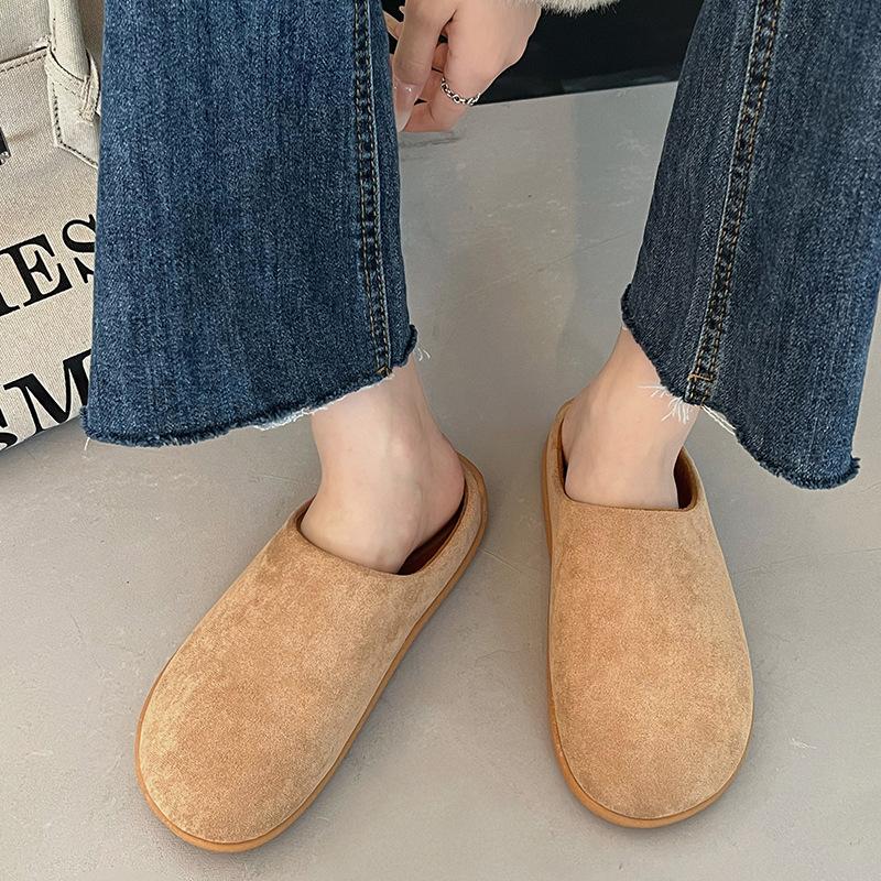 Casual simple explosion Internet celebrity non-slip flat-bottomed slippers women's summer wear 2025 new super hot bag head half slippers