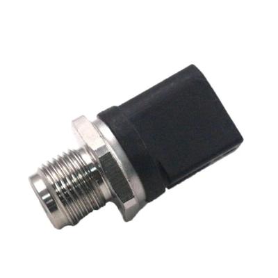 0281002942 0281002700 A0071530228 A0051535828 Capteur de Pression de Rampe Commune de Carburant Pour Mercedes Benz Sprinter 2T 3 T 4T Vito Actros Antos