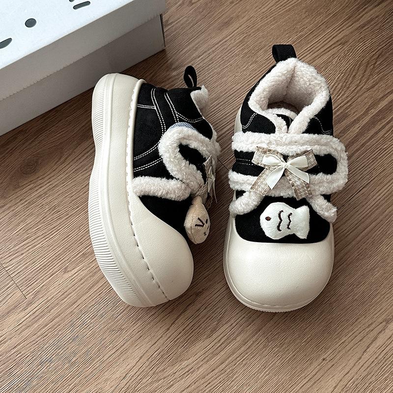 Cute bow KT cat pedal fluffy shoes autumn and winter fashion cartoon Velcro velvet warm girls cotton shoes