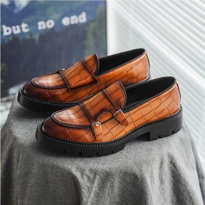 Sapatos clássicos – Loafers
