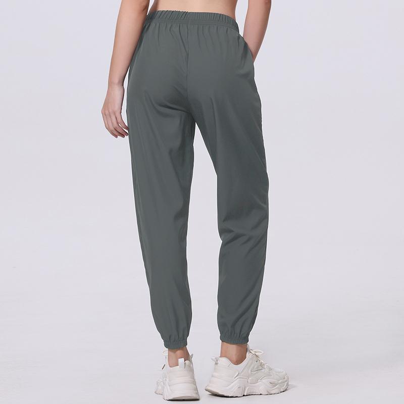Spring and Summer Thin Ladies Quick-drying Sports Casual Pants Mesh Breathable Nine Pants Teenagers Running Harem Pants