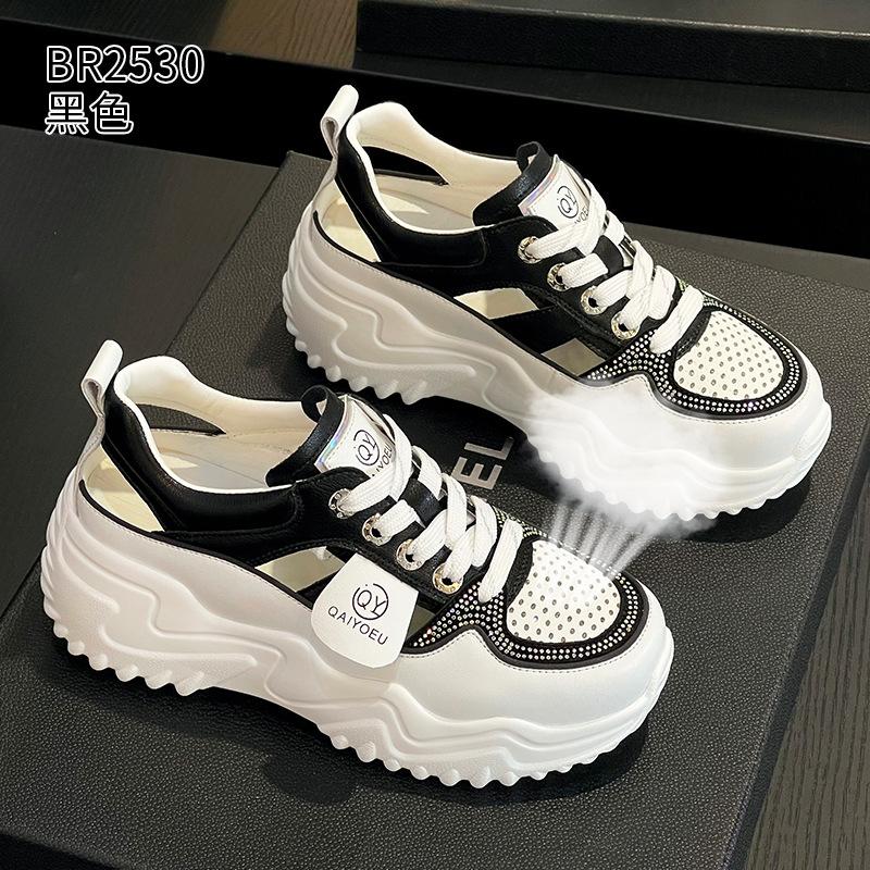 Thick-soled hollow sandals summer new small casual breathable dad sandals