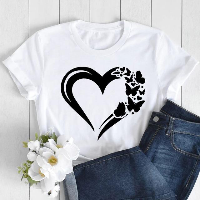 Butterfly Love Heart Print T Shirt Women Fashion Black T Shirt Female Short Sleeve Cute Graphic Tee Shirts Ladies Summer Tops