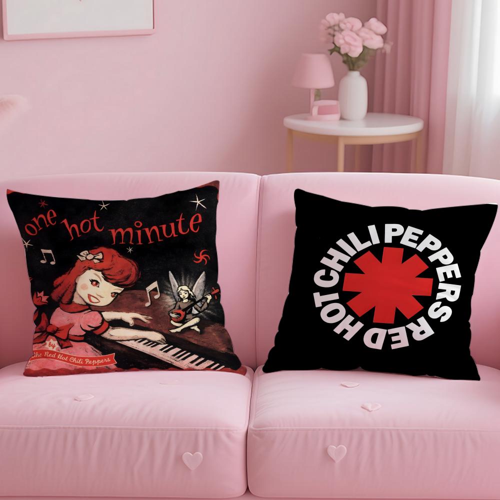Red H-Hot Chili Pepperss Cushion Cover Comfortable Reversible Pillow Cover Ideal For Car Sofa Bedroom & Beyond