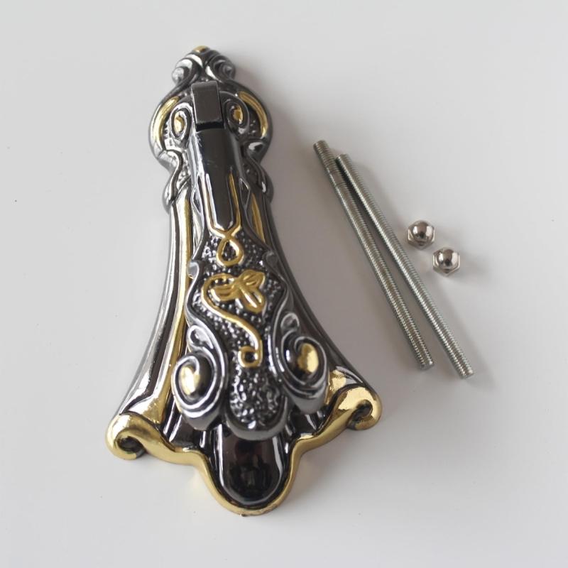 Comfortable Grip Retros Zincs Alloys Door Knocker for Rusts Proof Charm Simple Installation Suitable for Various Door
