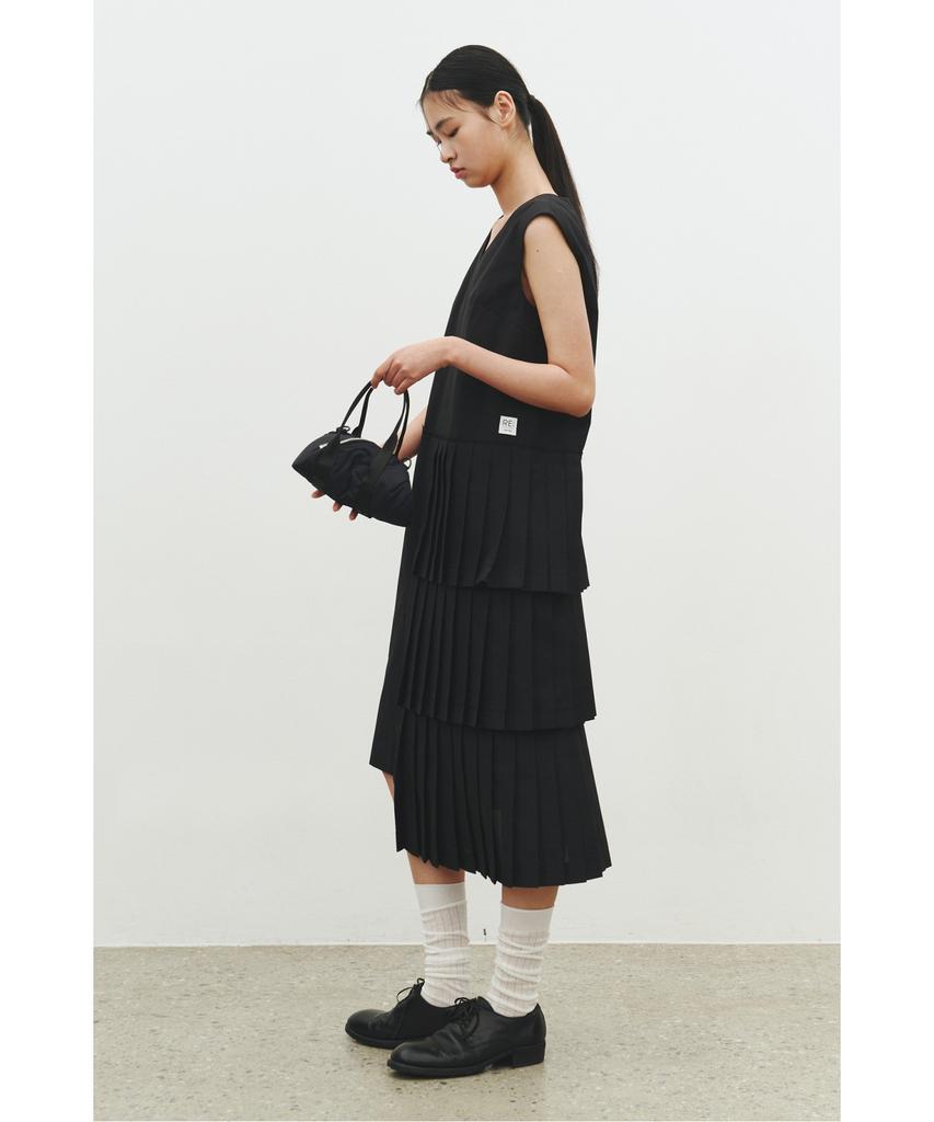Recorde Pleats Layered Sleeveless Dress_Rqdam25565Bkx