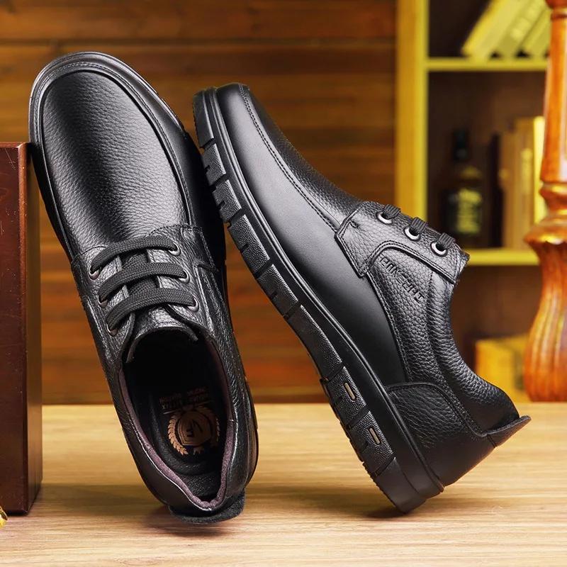 Men Genuine Leather Casual Shoes Soft Sole Lace-up Luxury Brand Middle-aged Old Man Dad Lightweight Loafers Shoes Zapatillas