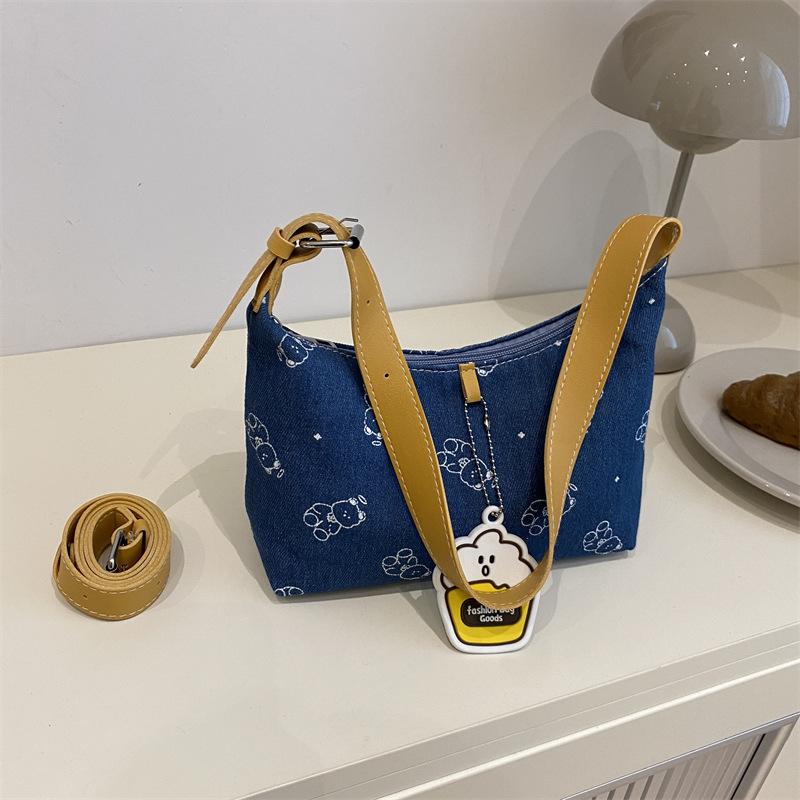 

Милая повседневная сумка-подмышка с принтом, модная и универсальная женская сумка через плечо, легкая и текстурированная портативная сумка на плечо, высокая ценность. темно-синий