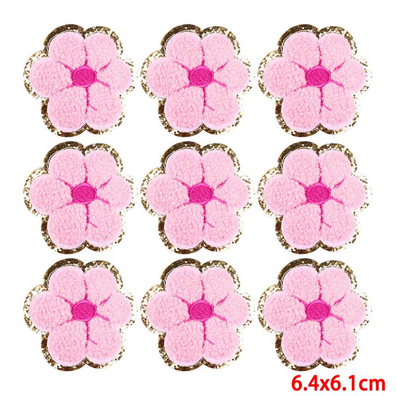 10 Pcs/lot Wholesale Embroidery Patch Iron On Patches For Clothing Patches On Clothes Jackets Decor Applique Sew Supplies