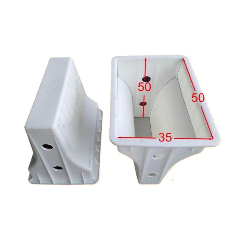 Форма для дорожного барьера из ПП 50x50x35 см