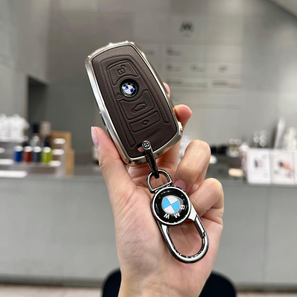 BAES5 New 2025 NEW Metal Car Key Case Cover Shell Fob For BMW i7 X7 G07 LCI iX I20 X1 U11 7 Series G70 G09 XM U06 G81 M3 2023 Protecto