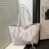 Large Capacity Butterfly Tote Bag for Women's Spring New Fashionable Shoulder Bag Fashionable Simple Commuter Cross Bag