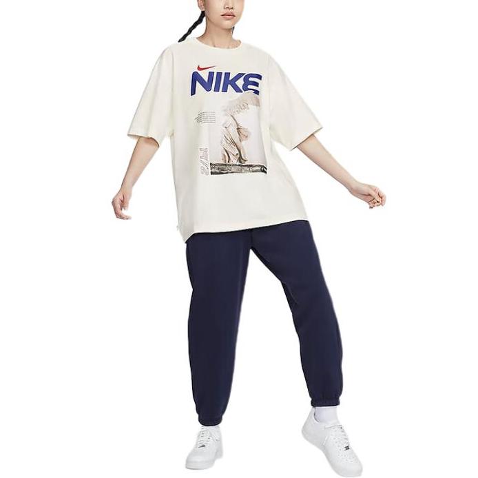 New Nike Sportswear Graphic Oversized T-shirt Beige HF6292-133