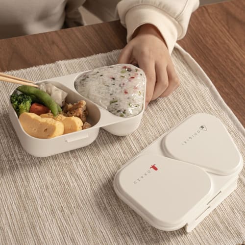 OSK LS-16 Bento Box, Onigiri Lunch Case, Large, 625ml, White, with Pressed Mould, Antibacterial, Lock, Microwave Safe, Made In Japan