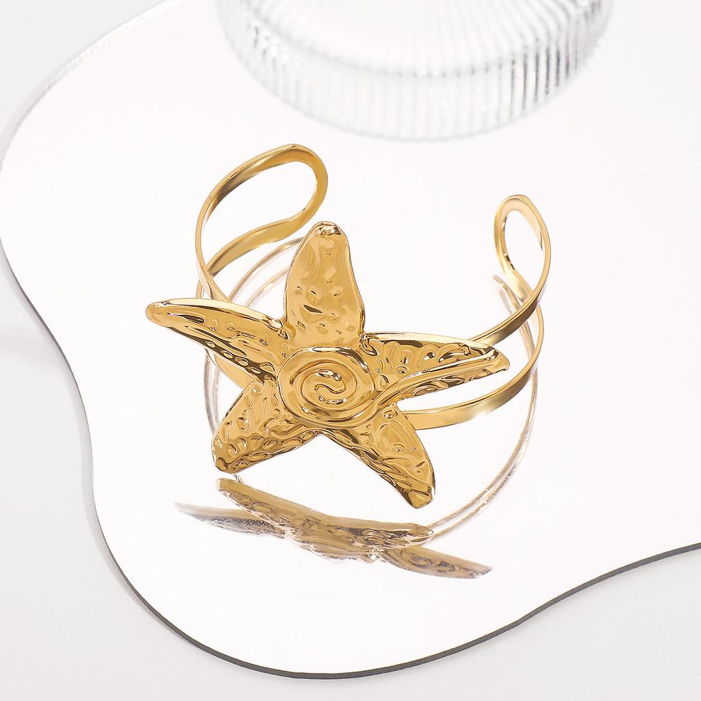 B1889 European and American personality exaggerated metal starfish shape open bracelet, summer ocean vacation style retro bracelet