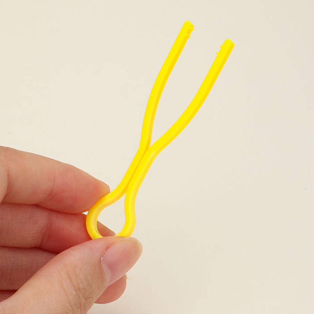 Assorted Color Plastic Bobbin Clip Portable Sewing Accessories Multipurpose Crafting Tool for Projects