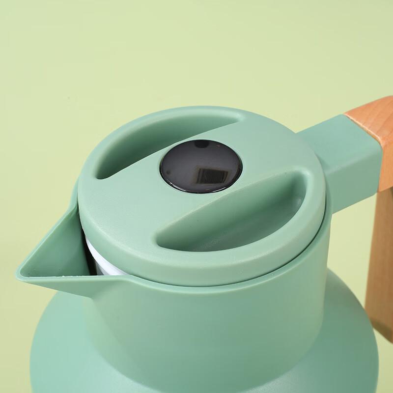 Nordic Style Smart Insulated Pot with Wood Handle