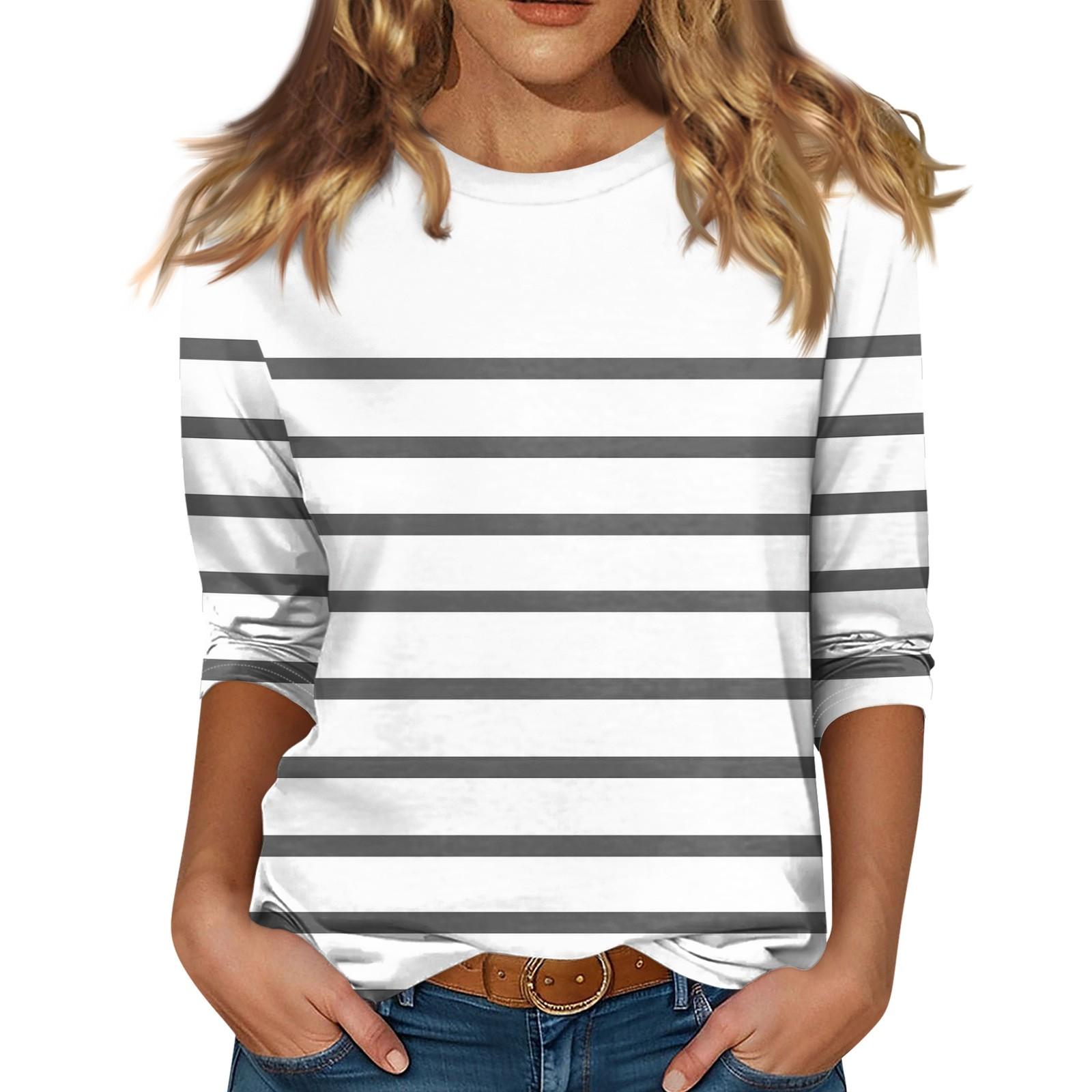 

Женский топ с круглым вырезом и рукавом 3/4 с рождественским принтом L чёрный