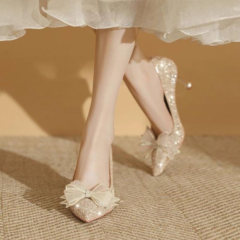 

2026 New Shiny Bow Crystal Wedding Shoes Fairy Style Pointed Toe Shallow Mouth Stiletto Single Shoes 34 шампанского