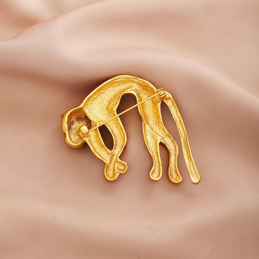 Light Luxury Three-Dimensional Enamel Color Glass Inlaid Cheetah Brooch Vintage Medieval Chic Retro Fashion Accessories