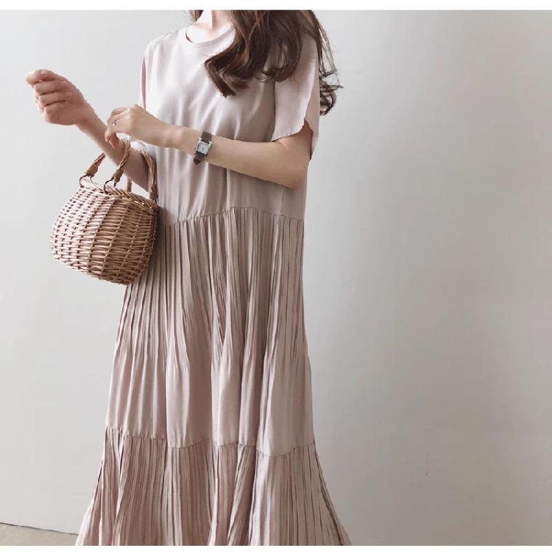 Summer Solid-color Round Neck Pleated Short Sleeved Dress