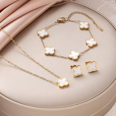 3PCS Titanium Steel Clover Double Sided Smooth Five Flower Necklace Earnail Bracelet Set 18k Color Preserved Premium Clavicle Chain