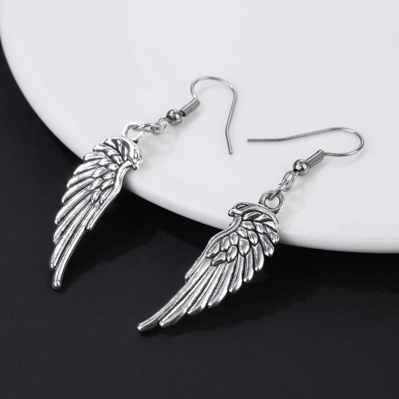 Wing Dangle Earrings Ear Hooks Pendant Earrings Alloy Texture Ear Jewelry Suitable for Fashion Individual Present