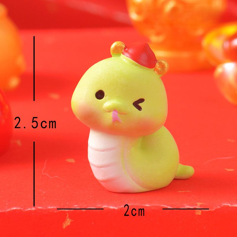Cute Little Green Snake New Year OrnamentHome Desktop DecorationSimulation Resin Handicraft