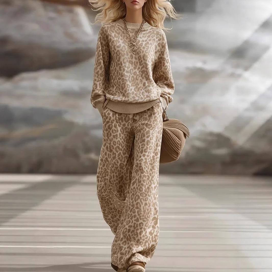 Autumn and Winter Brown Leopard Print Suit Long-sleeved Slim-fit Sweater Retro Casual Pants S