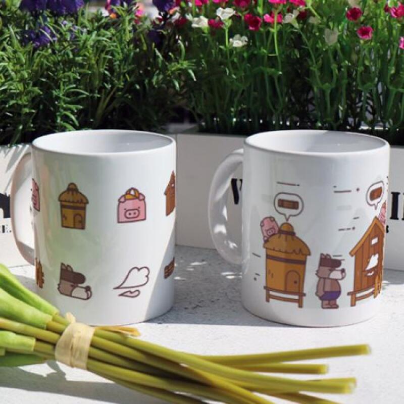 ir599-Design Mug 2p-Three Little Pigs