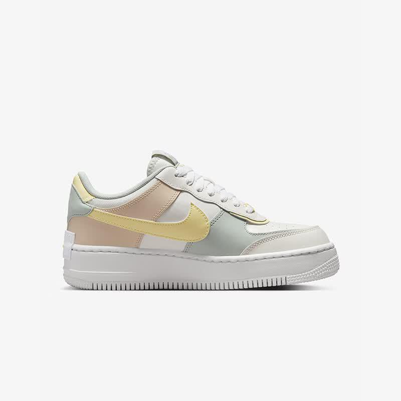Nike Women's Air Force 1 Platform Casual Shoes
