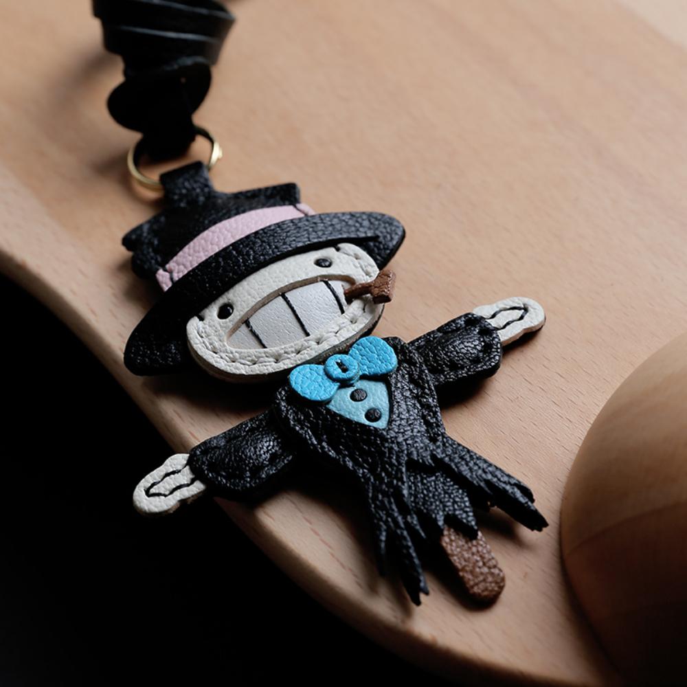 Scarecrow Cute Cartoon Character Keychain Handmade Bag Charm High Quality Leather Bags Pendant Exquisite Gift Car Ornament