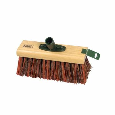 Handel sztywną główką miotły ogrodowej