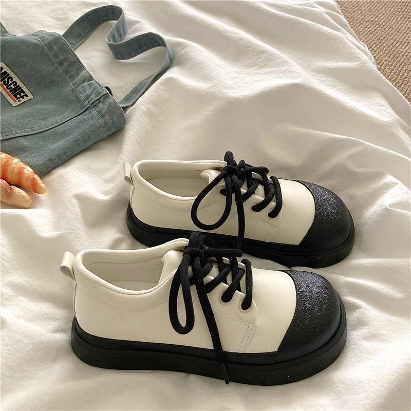 Damen-Sneaker, passend zu den neuen lässigen weißen Plateauschuhen für Damen