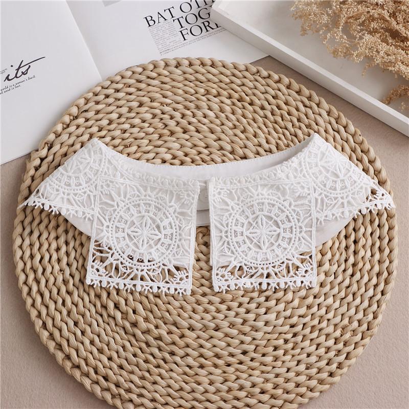 Women Fake Collar White Color Lace Hollow out Detachable Collar Small Shawl Decorative Shirt collar Woman Clothes Accessories