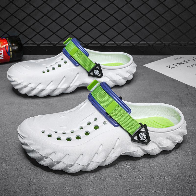 

2024 новые мужские тапочки весна-лето наступая на дерьмо сандалии мода повседневная сумка голова отверстие обувь уличные домашние сандалии 38 белый