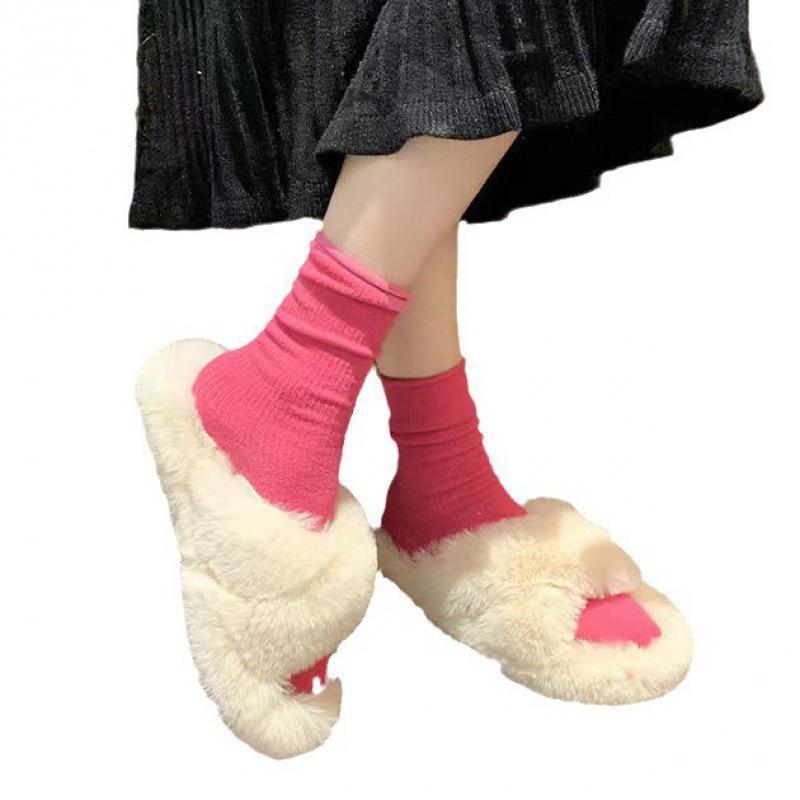Cotton slippers autumn and winter women's fashion versatile velvet home indoor warm couple fluffy cross with cool slippers outside