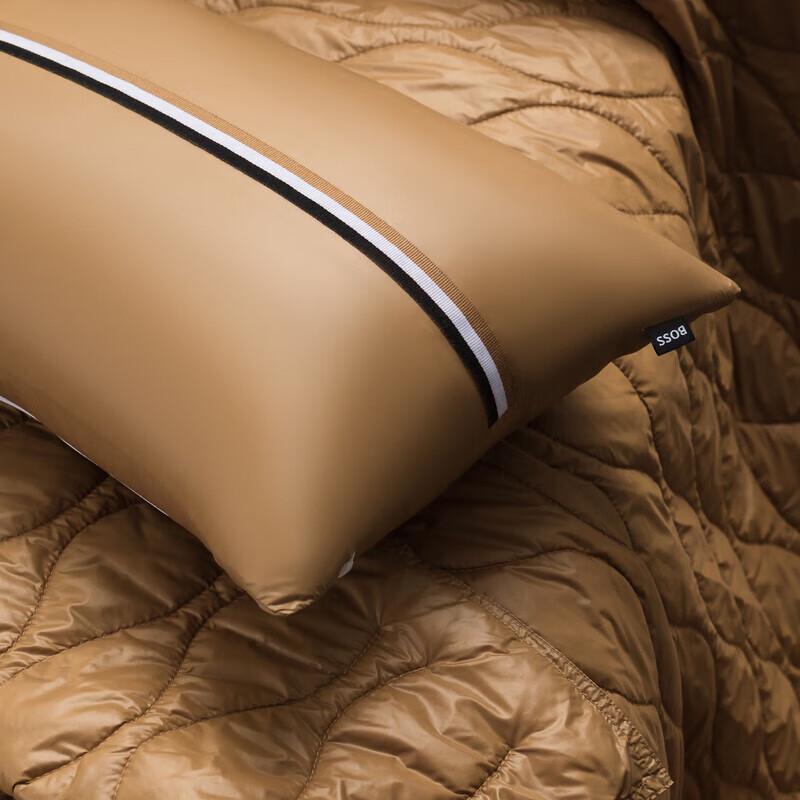 BOSS Multi-function Cushion Quilt