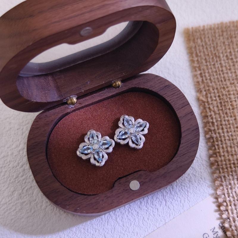 S925 pure silver clover jewelry with brushed craftsmanship, gemstone necklace, ring, earring, fashionable and luxurious women's gift, high-end jewelry