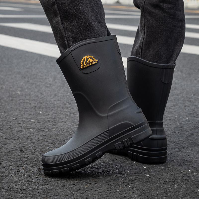 Men Rain Boots New Fashion Platform Waterproof Anti-skid Work Chef Shoes Fishing Shoes Outdoor Middle Tube Cycling Rubber Shoes