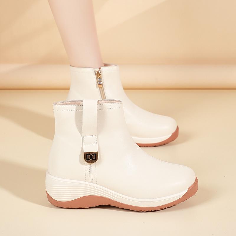 2025 Spring Soft-Soled Wedge Heel Mom Shoes: Thick-Soled, Flat Casual Boots for Height Increase