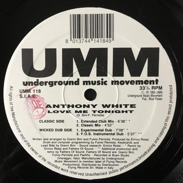 

12-дюймовая пластинка ANTHONY WHITE Love Me Tonight UMM118 UMM 1993 Италия Танцевальная Электроника Б/У