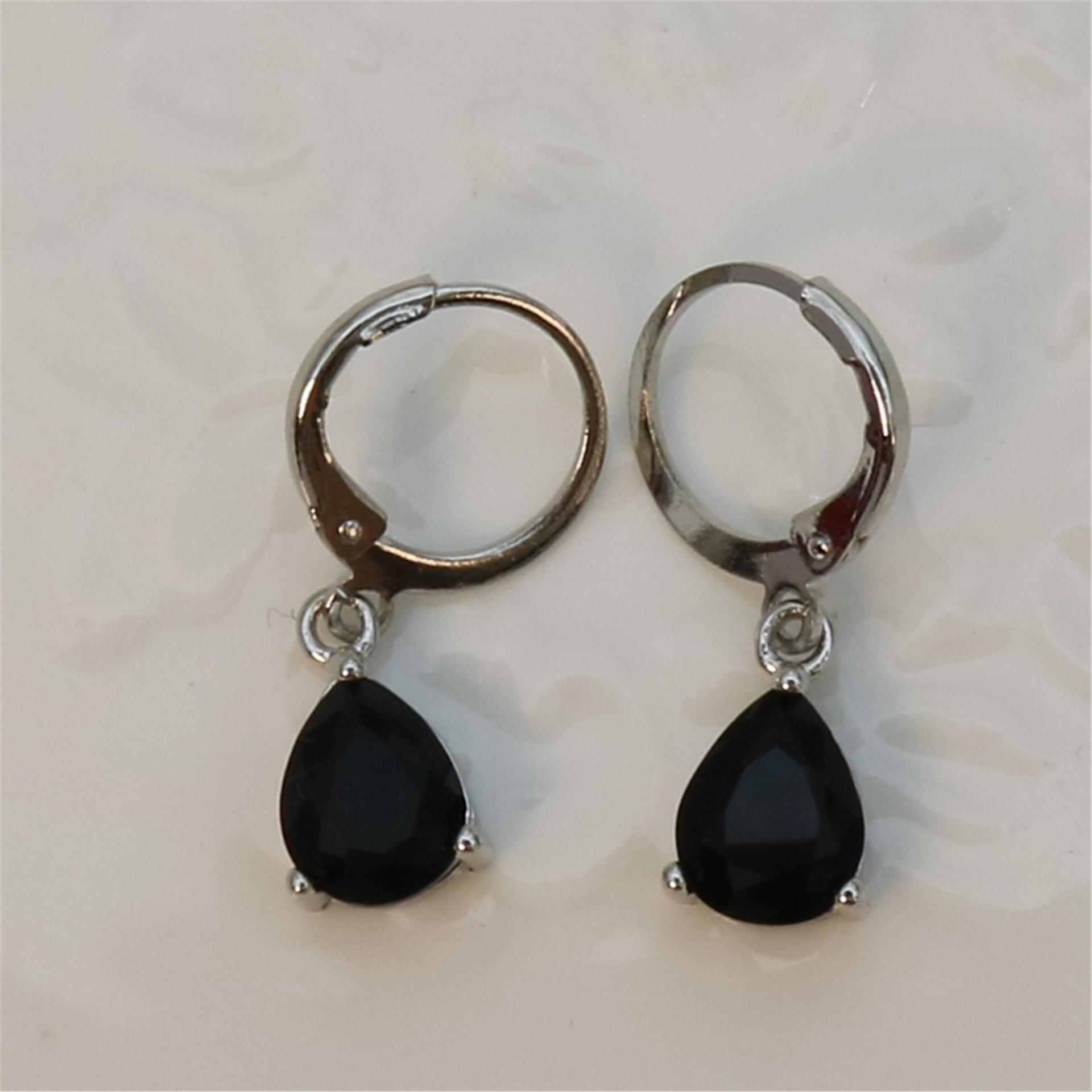 

Ювелирные изделия для ушей, креативные серьги, инкрустированные розовым цирконием, серьги-гвоздики для женщин