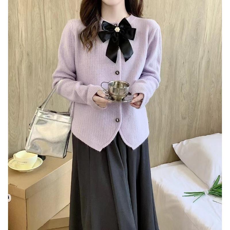 Spring and Autumn New Sweet Casual Design Jacket Women's Bow Crew Neck Fashion Knitted Cardigan Sweater Women's